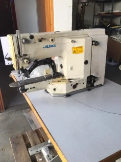 OFFRO macchina da cucire marca JUKI modello TSC-441