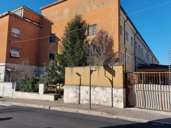 #19858 Opificio con appartamenti