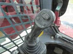 Pala cingolata Takeuchi TL6R