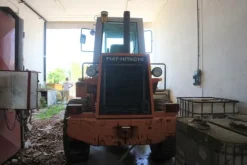 39#7172 Pala gommata Fiat Hitachi