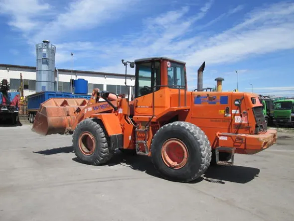 5#3595 Pala gommata Fiat Hitachi W190