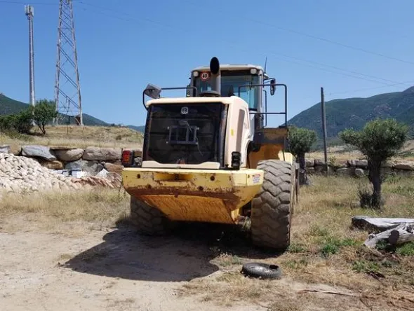 45#4479 Pala gommata New Holland