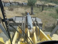 45#4479 Pala gommata New Holland