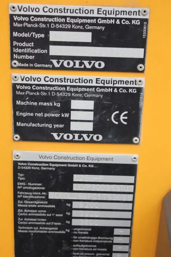 47011#3450 Pala Volvo L25B