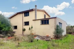 #22472 Palazzina con uffici e locale deposito