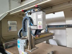 Pantografo fresatrice cnc cabinato