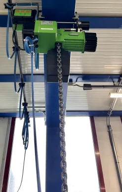 Paranco elettrico a catena