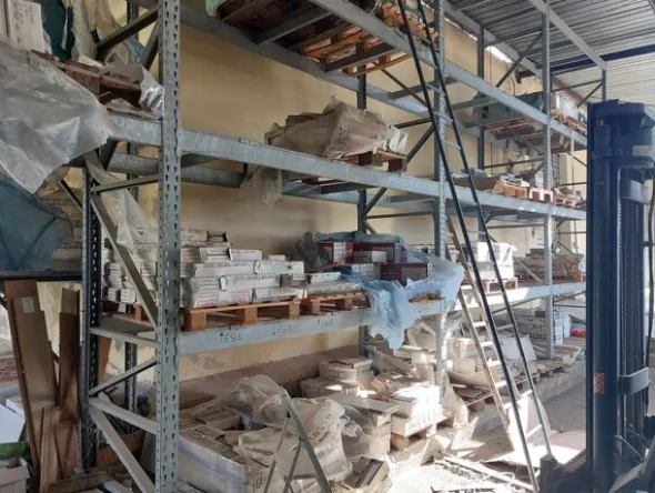 15#8015 Pavimenti e rivestimenti