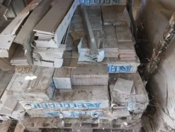 15#8015 Pavimenti e rivestimenti