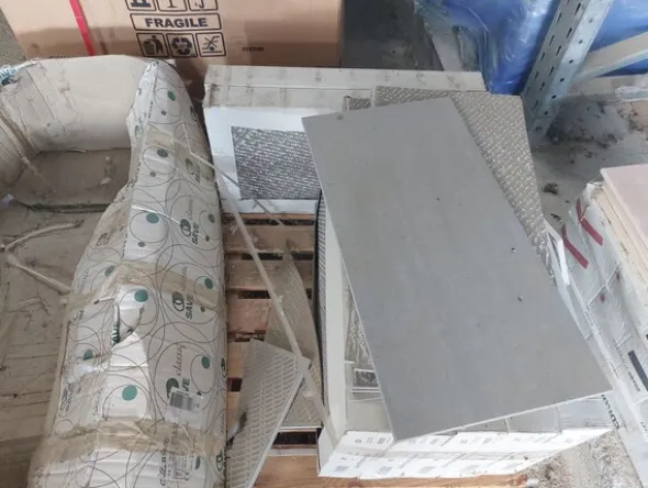15#8015 Pavimenti e rivestimenti