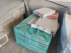 15#8015 Pavimenti e rivestimenti