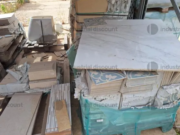 8#8706 Pavimenti e rivestimenti in pietra