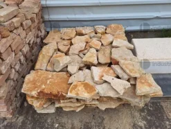 8#8706 Pavimenti e rivestimenti in pietra