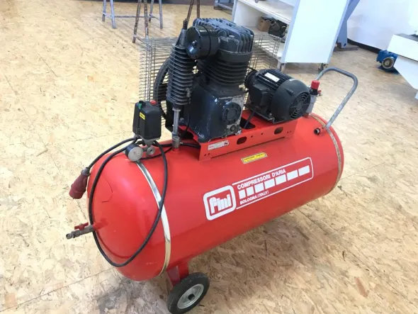 PG956-1291Compressore a pistoni marca Fini