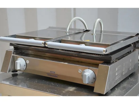 Piastra doppia rigata - Electrolux mod. PGRRD