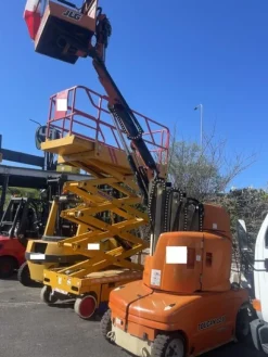 1#8231 Piattaforma a cestello Jlg Toucan