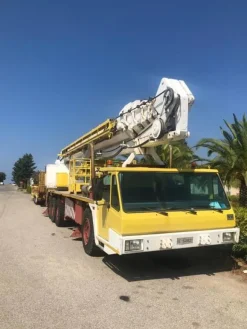 1#4554 Piattaforma aerea autocarrata Cella Liftlel 650 SPJ