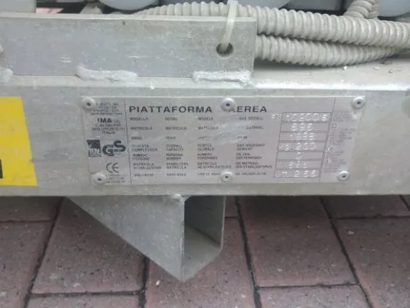 7#3635 Piattaforma aerea Faraone 10200 E