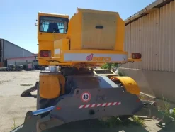82#4479 Piattaforma elevatrice