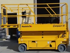 2#4778 Piattaforma verticale a pantografo Haulotte Compact 10