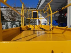 1#4778 Piattaforma verticale a pantografo Haulotte Compact 12
