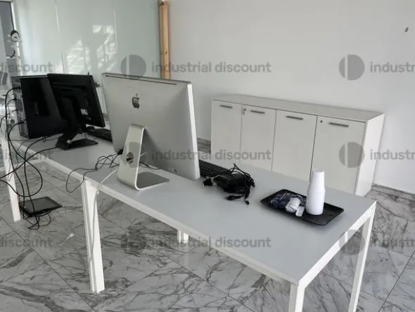 1#8925 Piccole attrezzature da officina e arredi di design e uffici