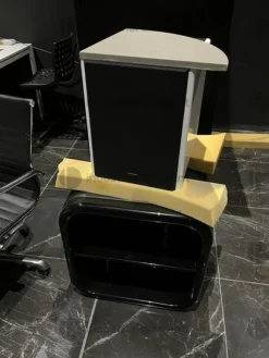 1#8925 Piccole attrezzature da officina e arredi di design e uffici