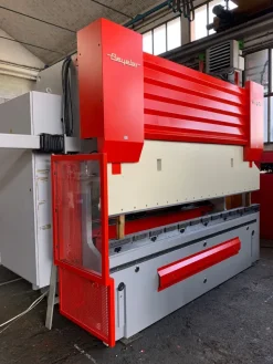 Piegatrice Beyeler 3100x150T