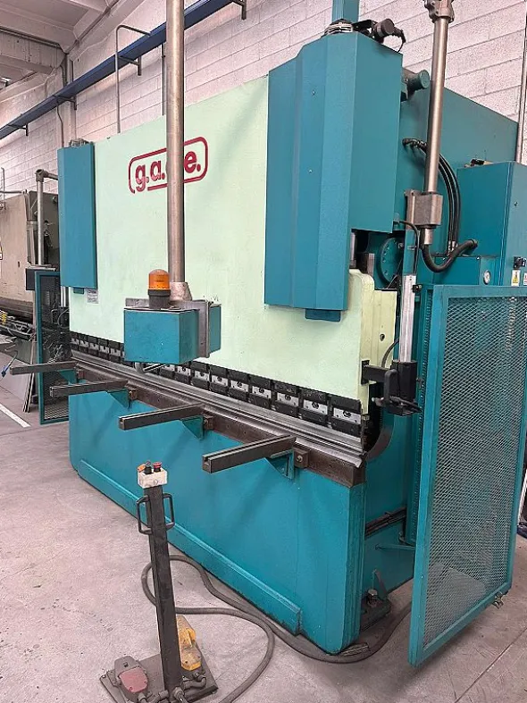 Piegatrice Gade PP30/150 del 2007