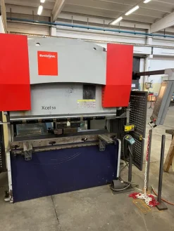 Piegatrice idraulica Bystronic 1600x50ton