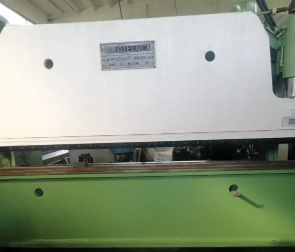 Piegatrice lamiera OLEOTECNICA Mod 4050 x 120 ton