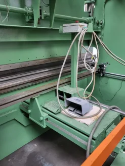 PIEGATRICE LVD3000 X 110
