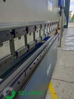 PIEGATRICE MECOS MOD. SYNCRO 135/3000