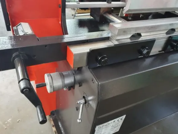 Piegatrice Schiavi rg - 12 a