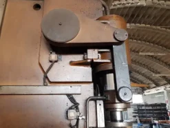 6#5901 Piegatrice Somo
