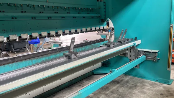 PIEGATRICE SYNCRO VIMERCATI 5000×200ton