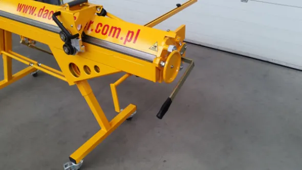 Piegatrice ZRF-LM 2250/1,0 mm Dachdecker