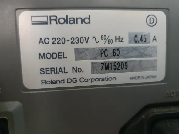 Plotter da taglio e stampa ROLAND PC60