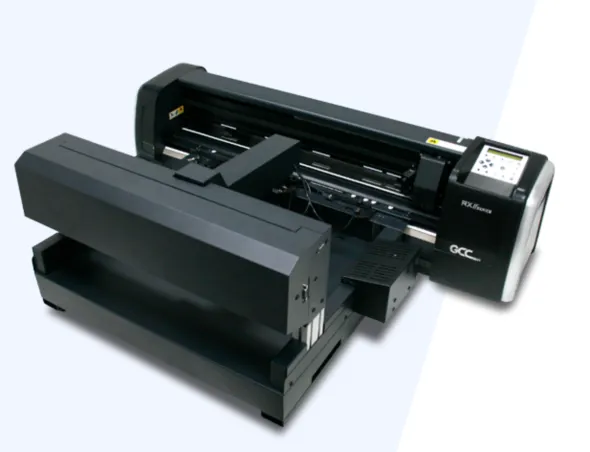 Plotter da taglio, mezzotaglio e cordonatura