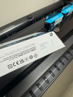 Plotter hp design jet t 1700 + kit cartucce