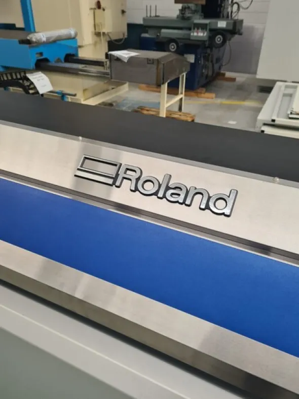 2#8046 Plotter Roland XR-640