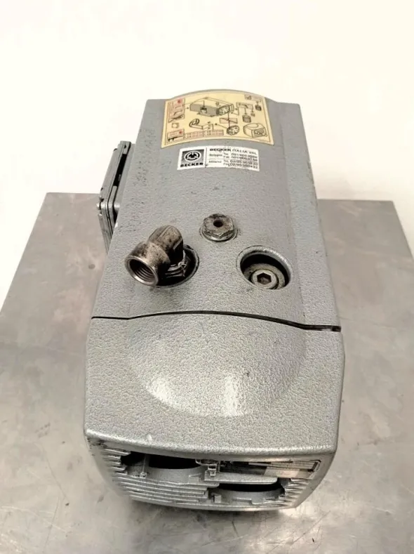 POMPA DA VUOTO - BECKER - MOD. VT 4.10 (POM-145)