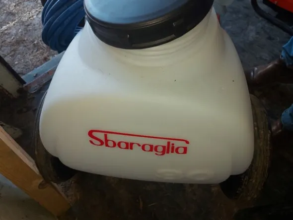 375#7087 Pompa irroratrice carrellata Sbaraglia