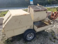 Pompe Spitz Bunker 38 & Puzmeister Per Calcestruzzo