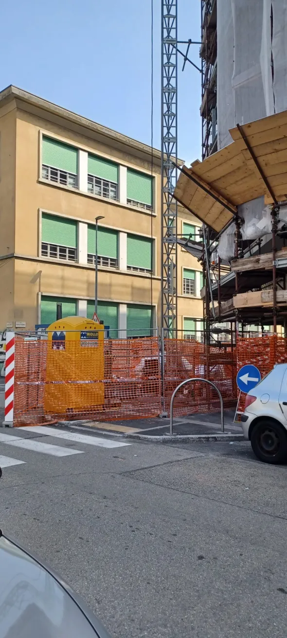 Ponteggi e attrezzatura edile