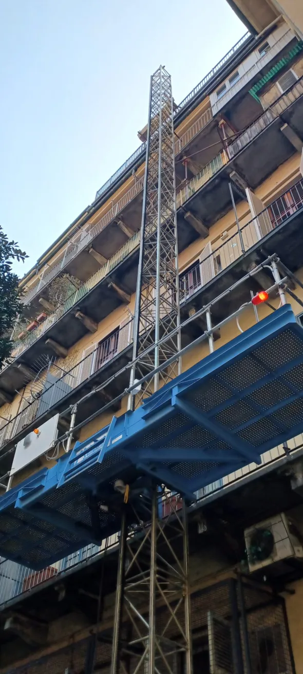 Ponteggi e attrezzatura edile