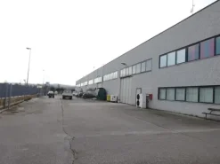 #6932 Porzione di capannone industriale