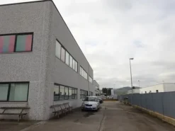#6932 Porzione di capannone industriale