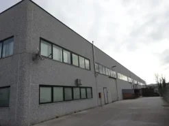 #6932 Porzione di capannone industriale