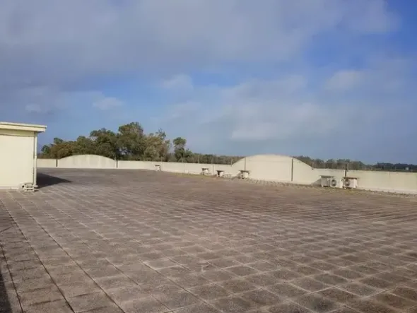 #4724 Porzione di edificio produttivo commerciale (part 1080)